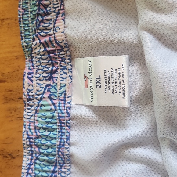 NWOT men’s vineyard vines chappy swim trunks, size 2xl - Picture 5 of 7